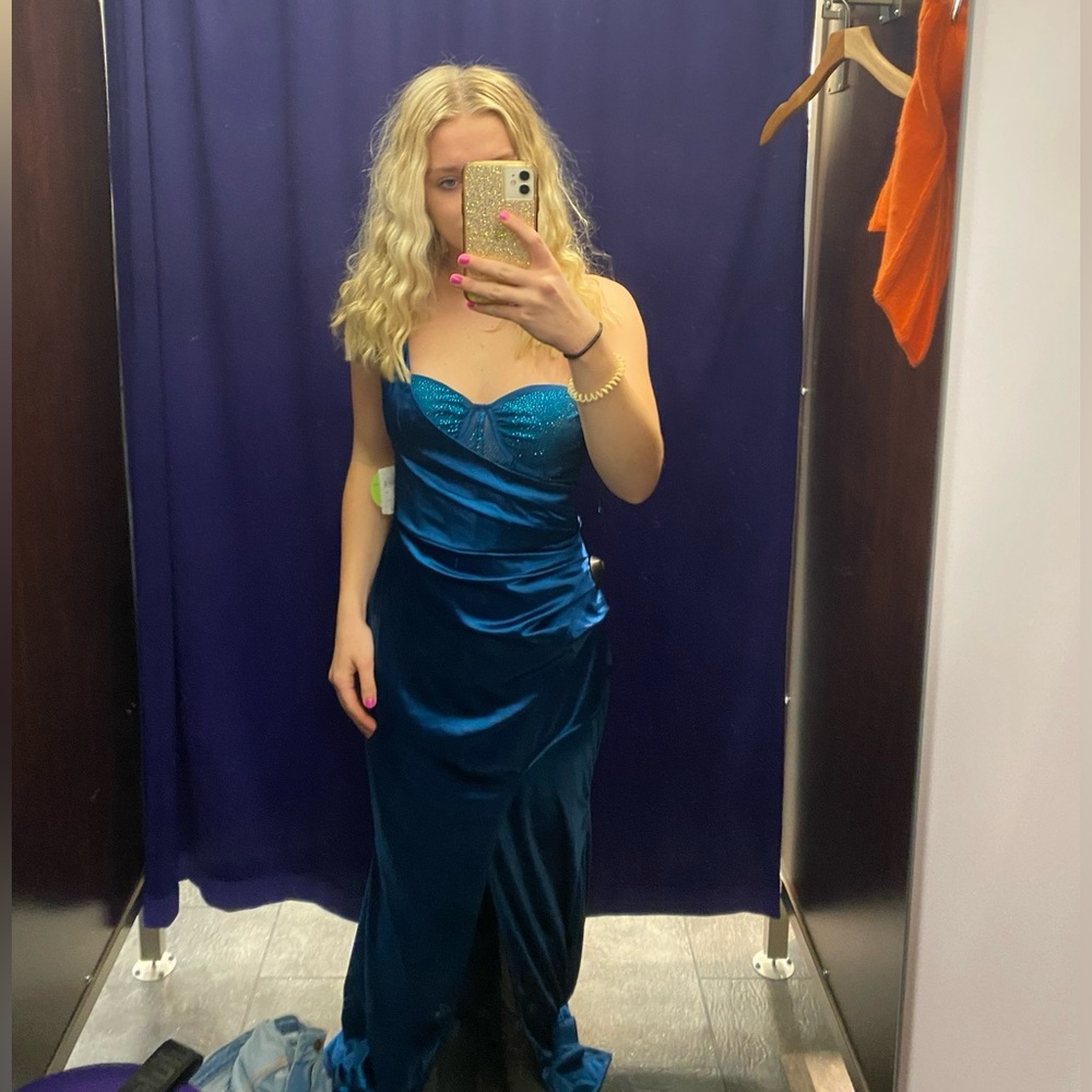 Windsor dress